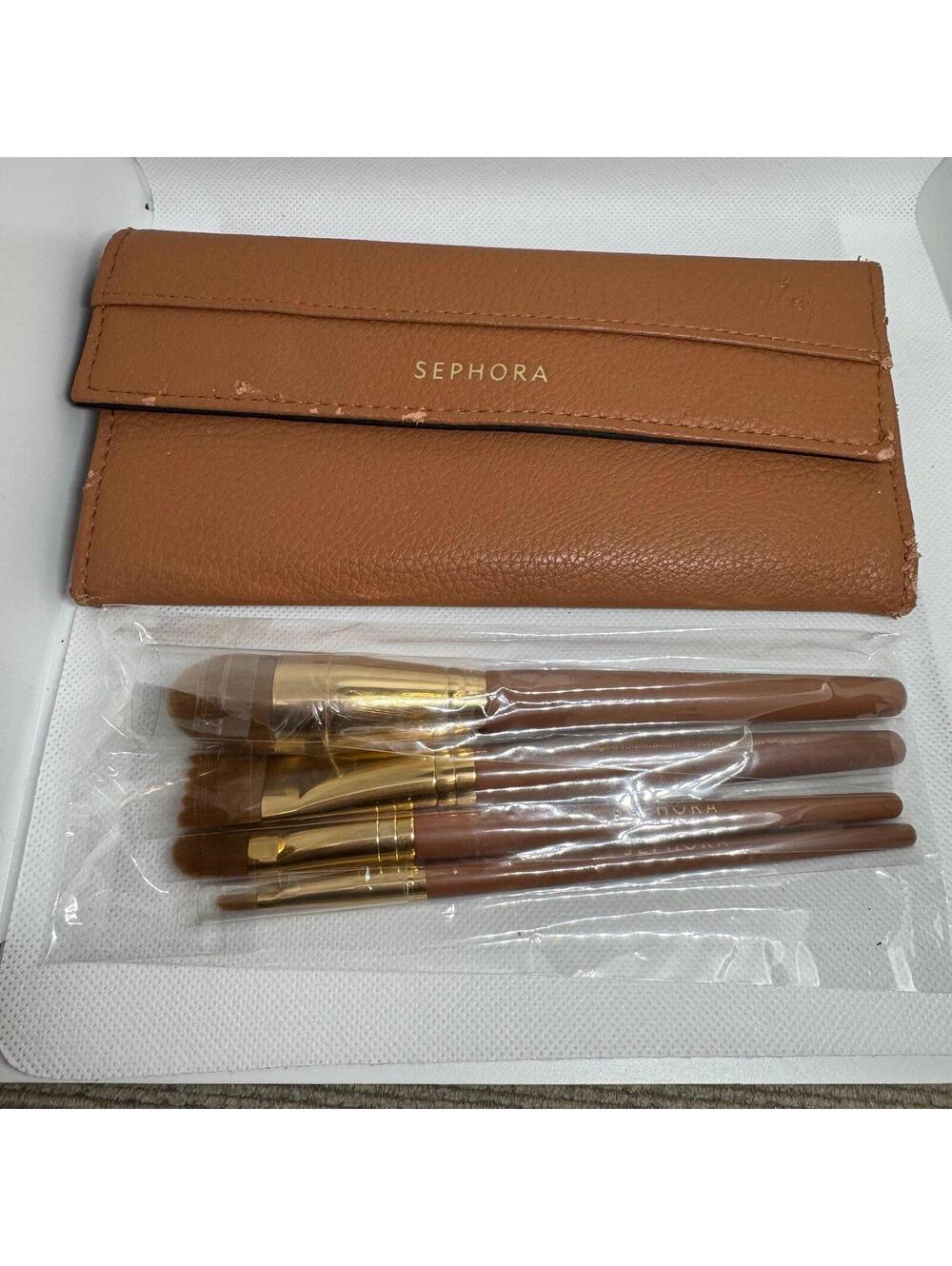 Sephora Collection Complexion Perfection Brush Set Tan Color / Travel Case